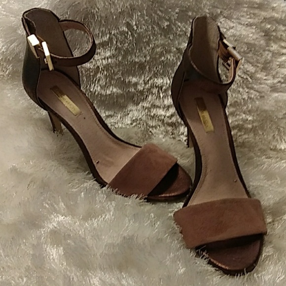 Louise et Cie Shoes - Louise et Cie bronze tan strap heels size 7